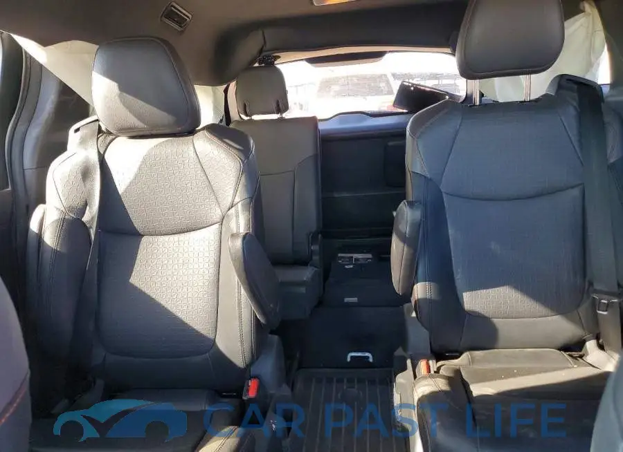 5TDXRKEC9NS086710# 10