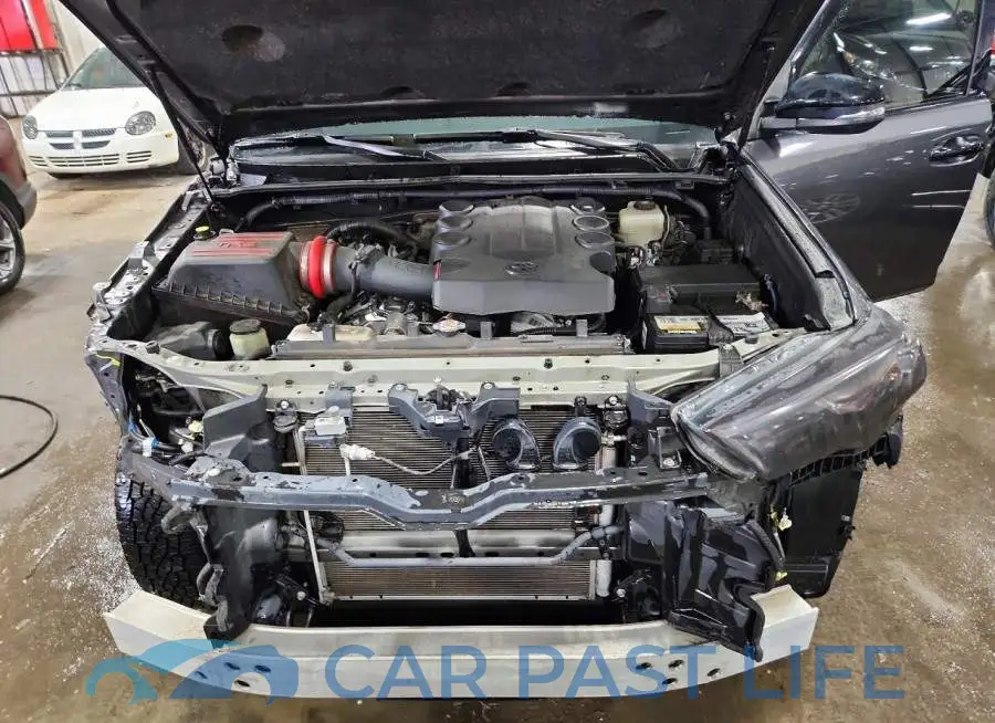 JTEBU5JR9L5755075# 12