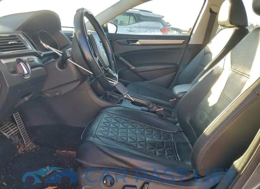 1VWDT7A38HC068726# 7