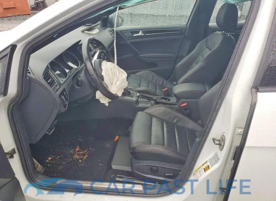 3VW4T7AUXHM031782# 7