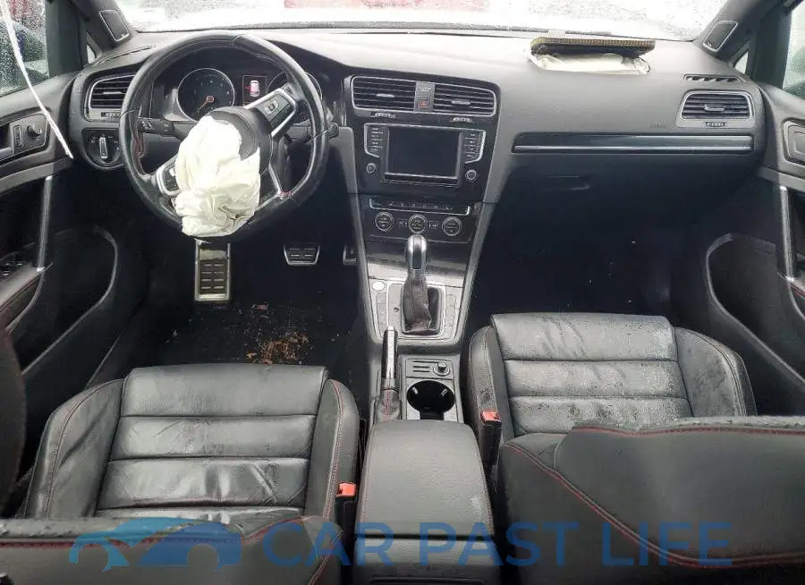 3VW4T7AUXHM031782# 8