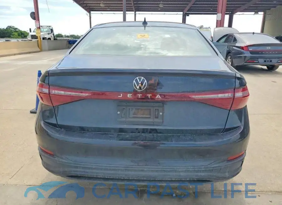 3VW5X7BU4SM016032# 6