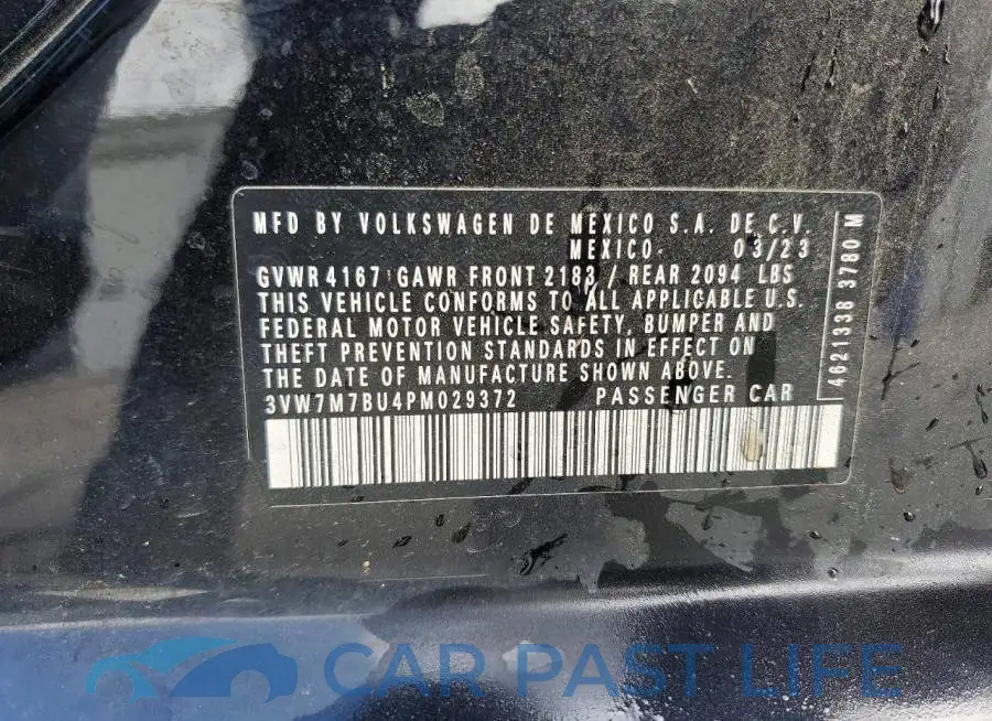 3VW7M7BU4PM029372# 12