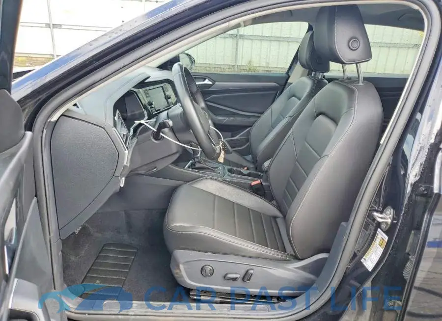 3VW7M7BU4PM029372# 7