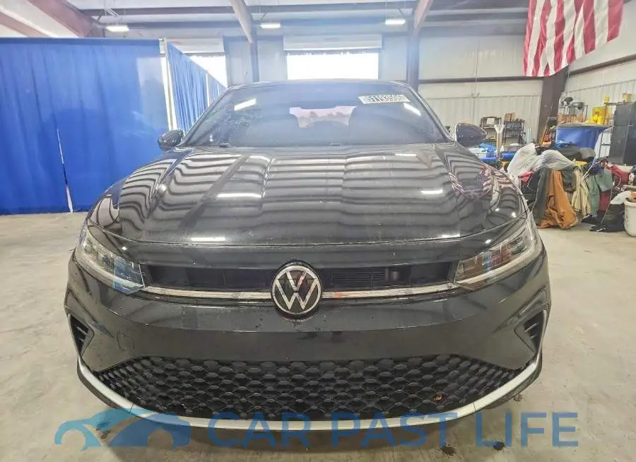 3VW7X7BU9SM038309# 5