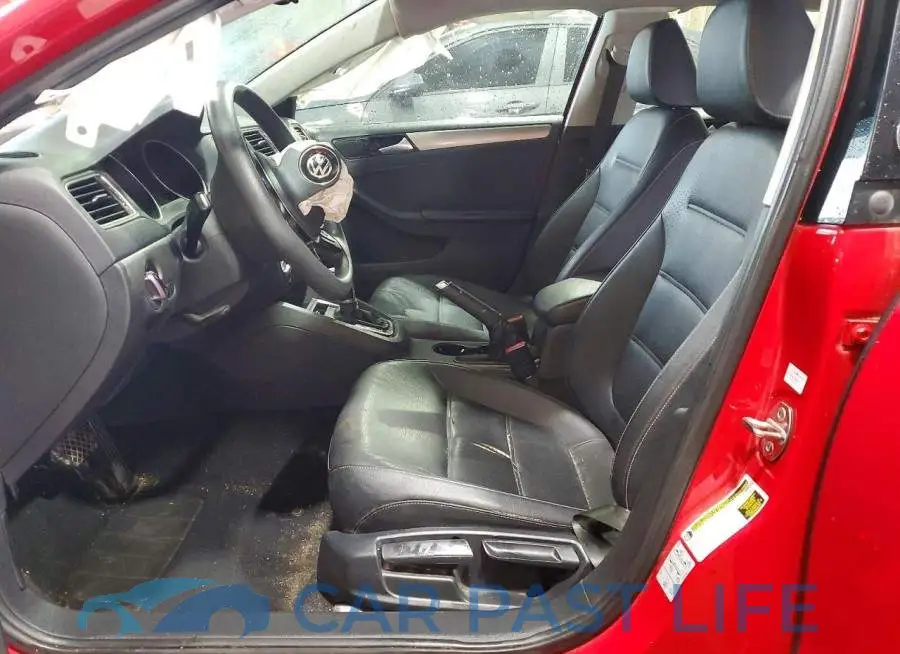 3VWDB7AJ5JM256772# 7