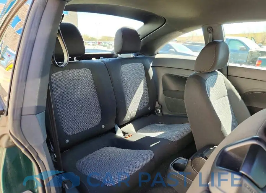 3VWF17AT8HM609867# 10