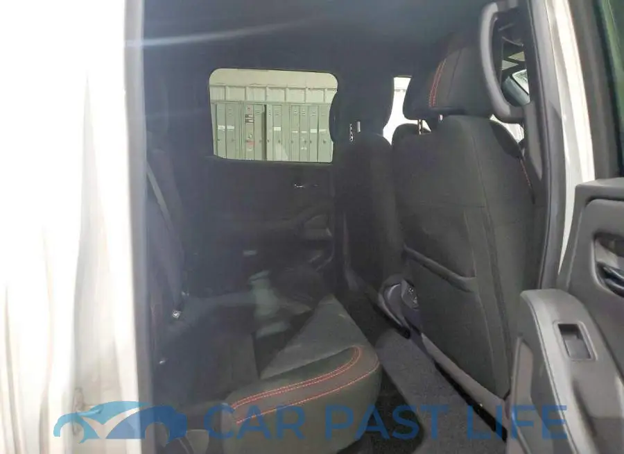 1N6ED1EK2SN611970# 10