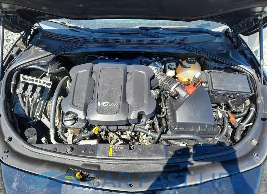 1G4ZR5SS4HU186263# 11