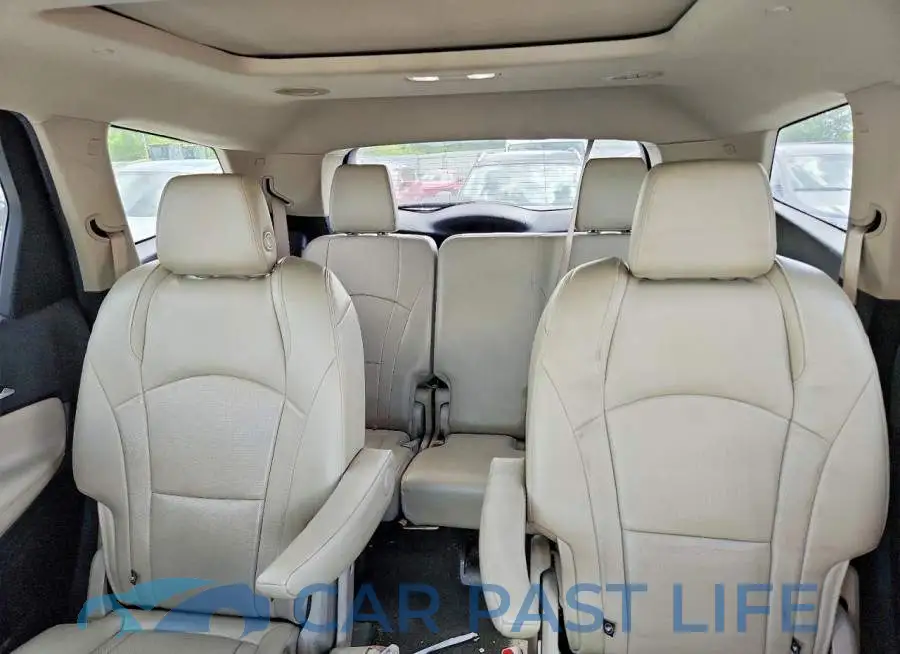 5GAEVAKW4JJ163083# 10