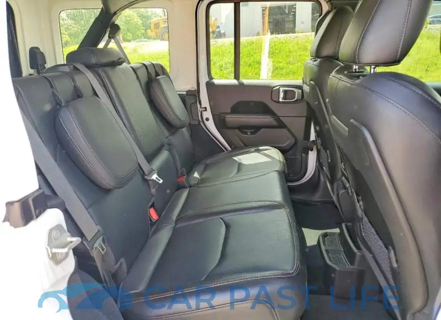 1C4RJXP64RW127352# 11