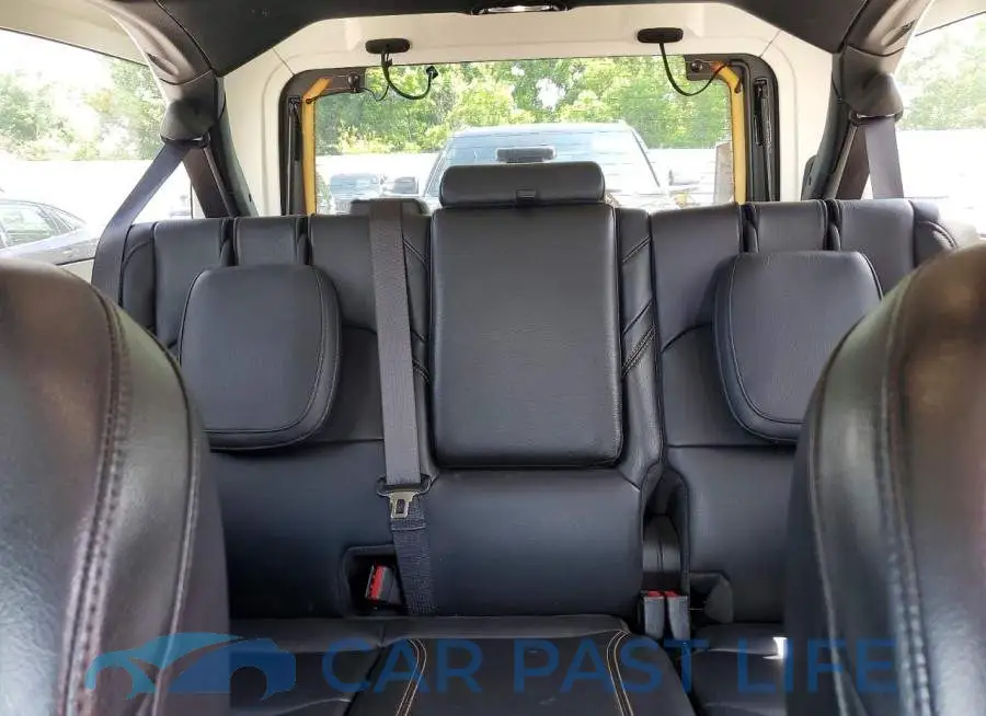 1C4RJXP64RW127352# 10