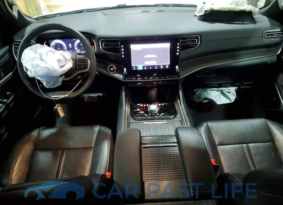 1C4SJVBP4RS139207# 8
