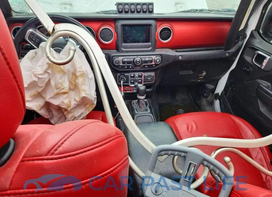 1C6JJTBG7LL196817# 8