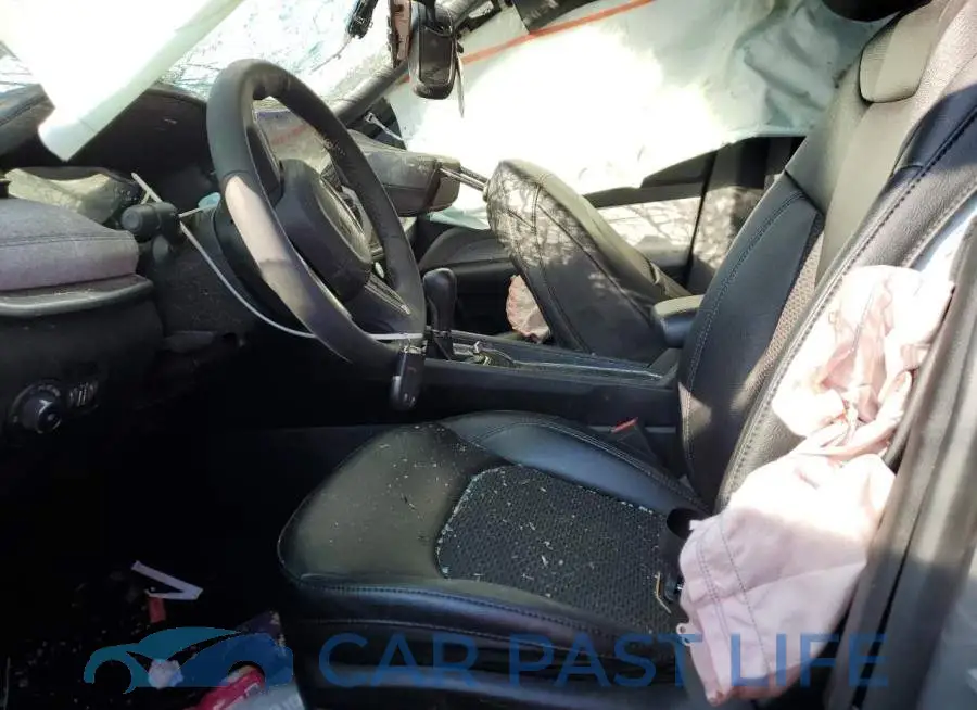 3C4NJDBN4PT515695# 7