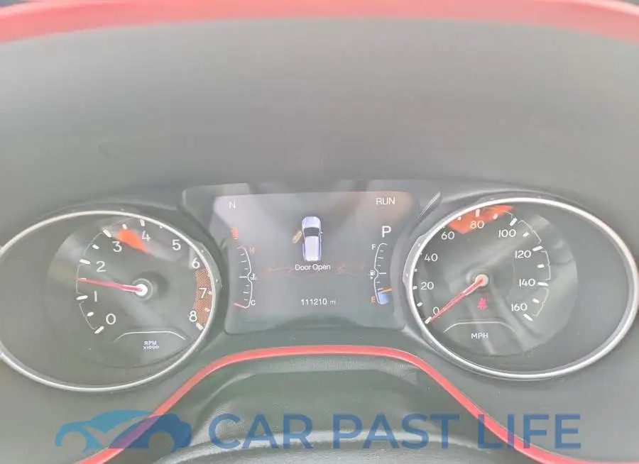 3C4NJDDB8KT690608# 9