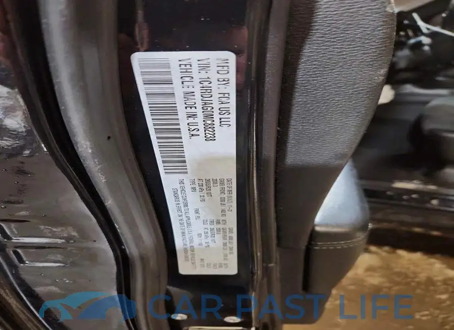 1C4RDJAG0MC882238# 14