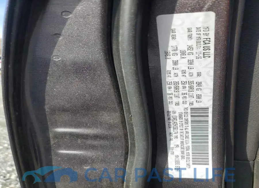 1C4RDJAG5HC661174# 13