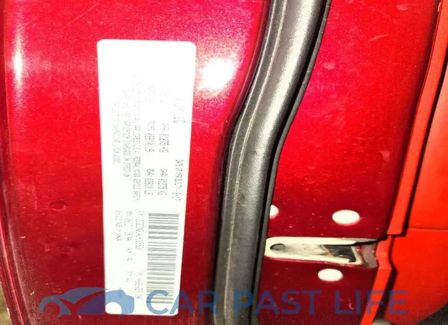 2C3CDXGJ4JH125920# 13