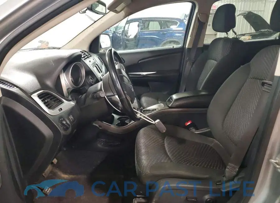 3C4PDCAB1LT275548# 7