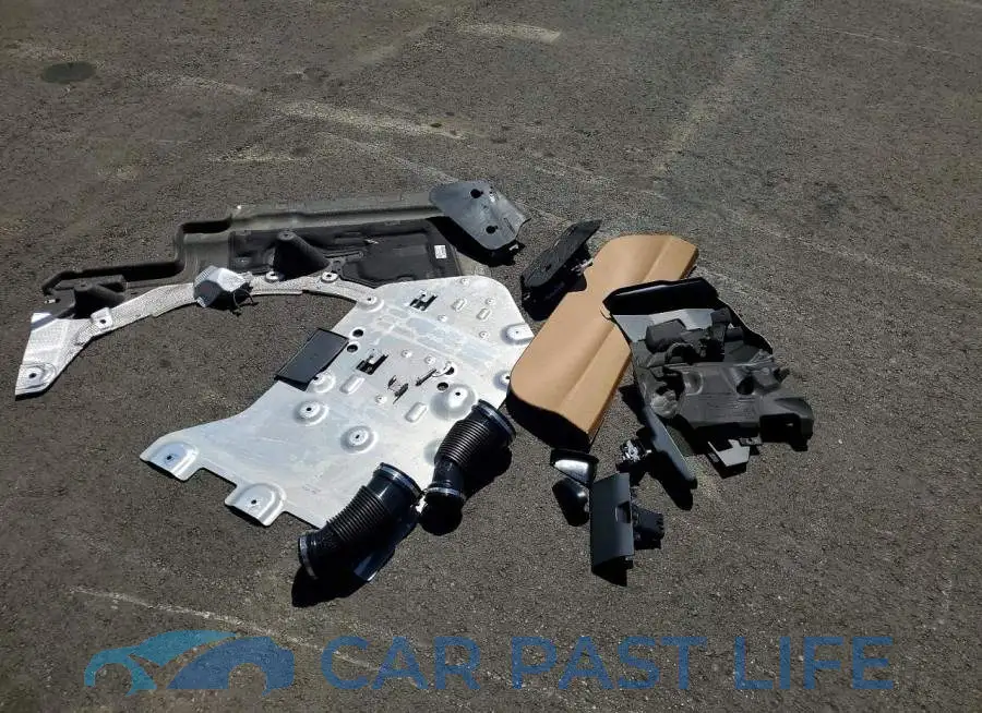 SALKP9E92SA302623# 13