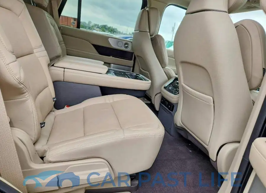 5LMJJ2LT1LEL11827# 11