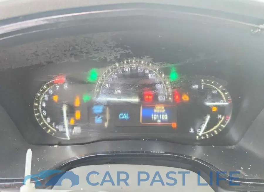 1GYKNDRS9JZ185582# 9