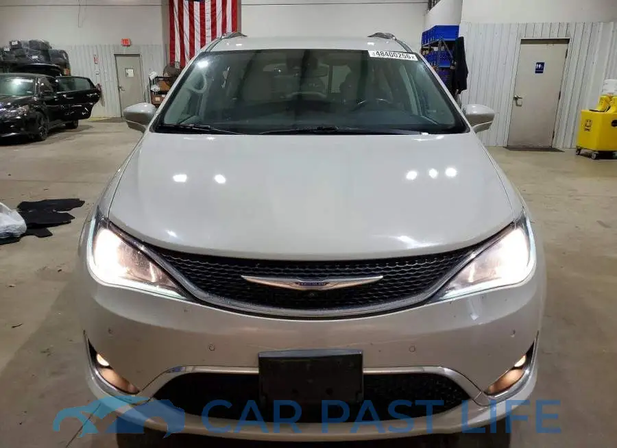 2C4RC1BG6KR748873# 5