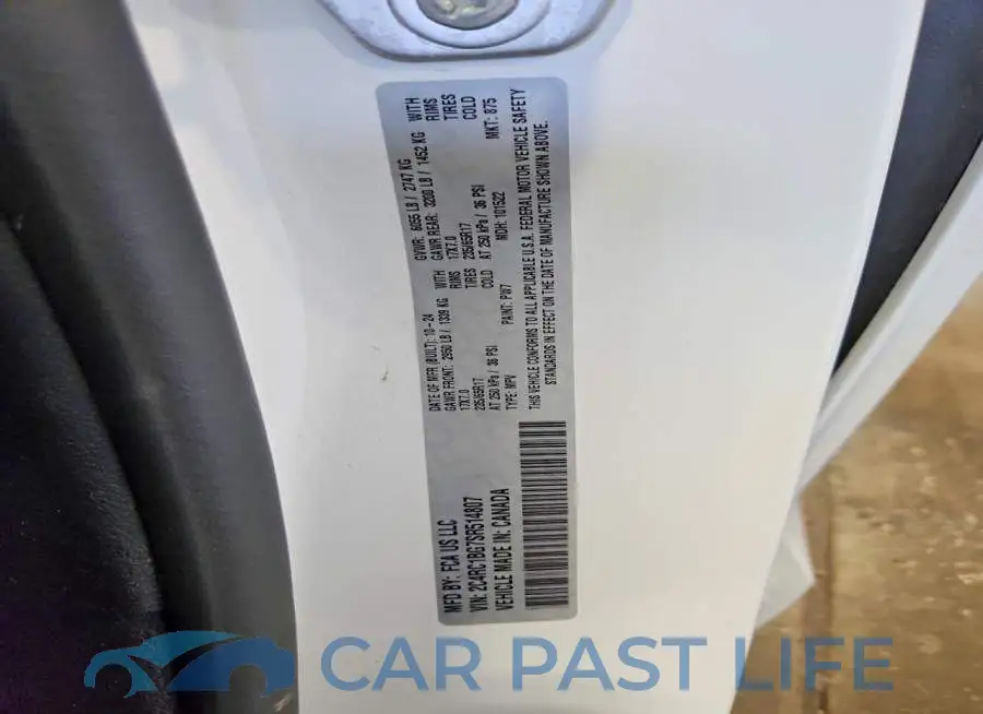2C4RC1BG7SR514807# 13