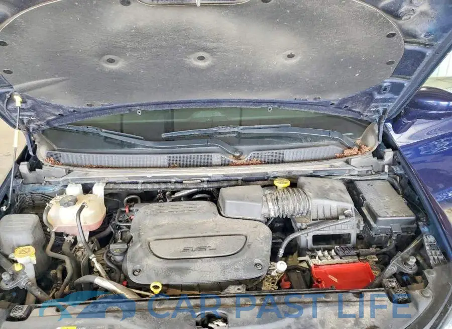 2C4RC1FG2LR100765# 12