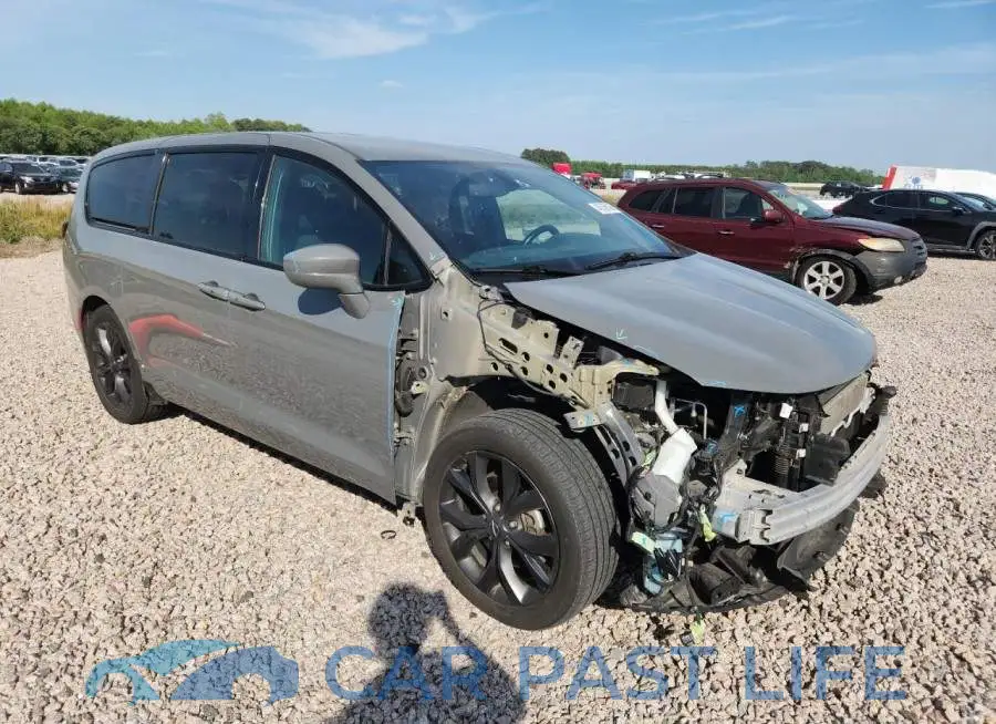 2C4RC1FG3LR261898# 4