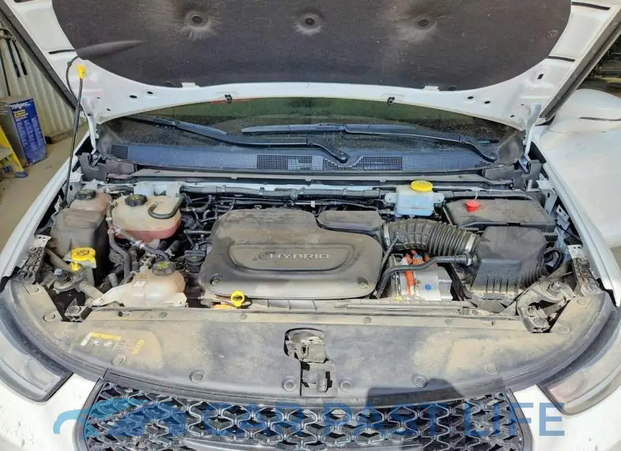 2C4RC1S70MR517762# 12