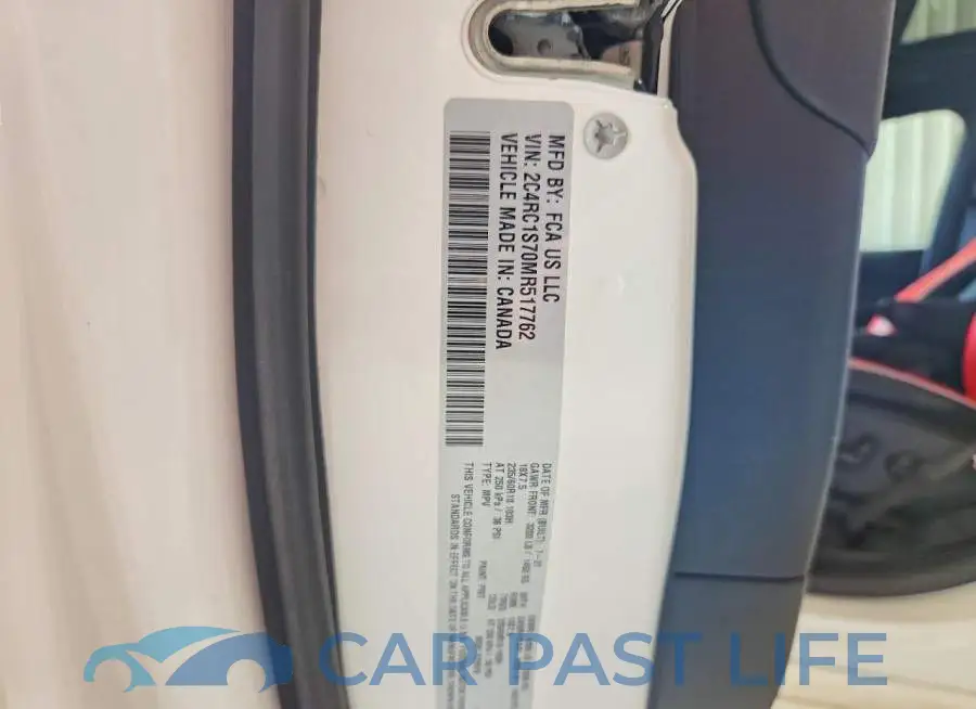 2C4RC1S70MR517762# 13