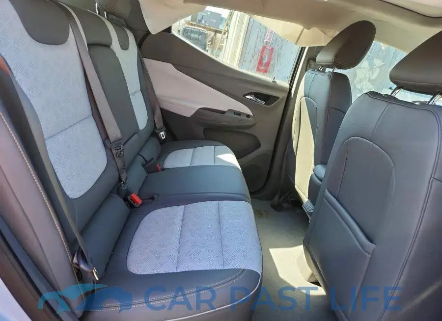 1G1FZ6S01N4117739# 11