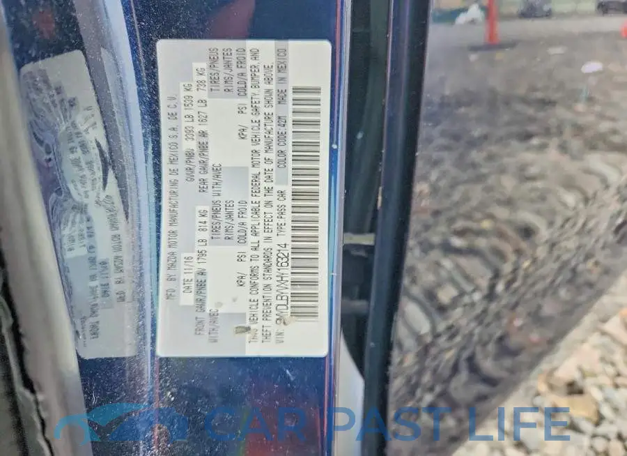 3MYDLBYVXHY163214# 12