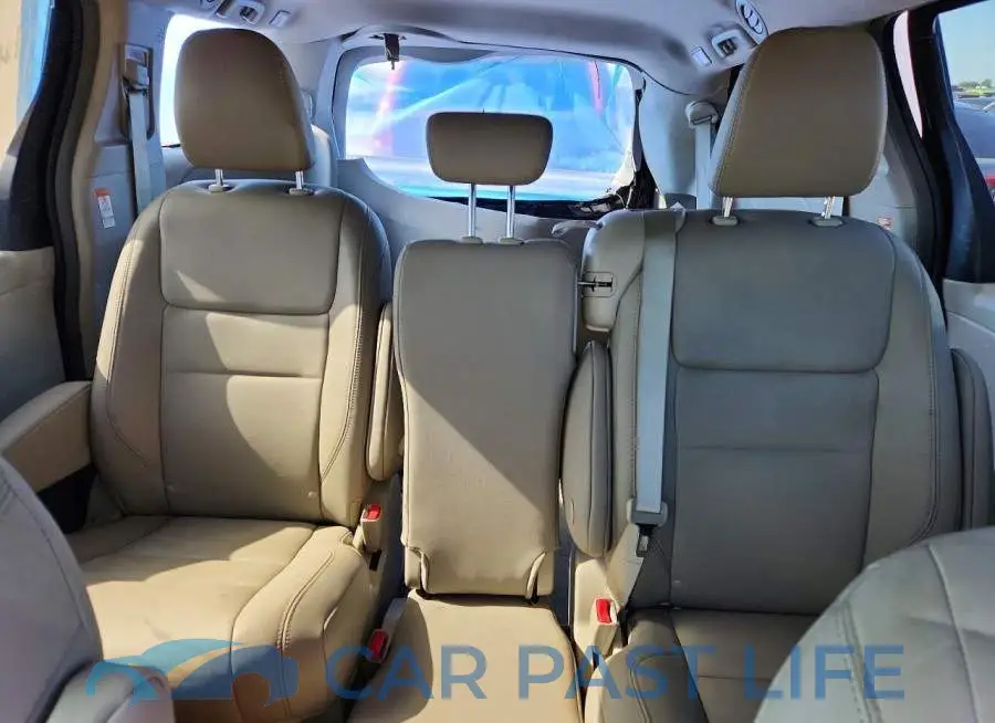 5TDYZ3DC9KS999670# 10