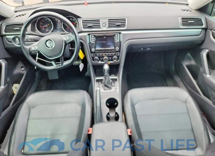 1VWDT7A32HC052456# 8