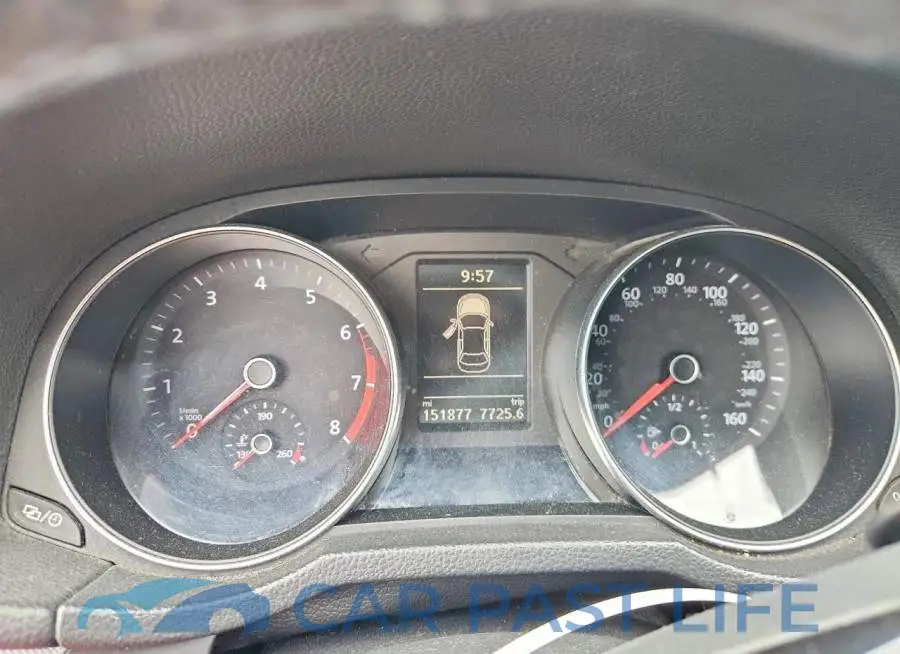 1VWDT7A32HC052456# 9