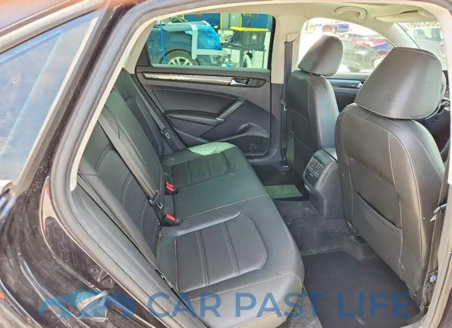 1VWMA7A37LC014476# 10