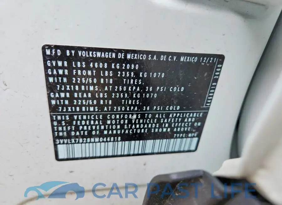 3VVLX7B28NM044818# 12
