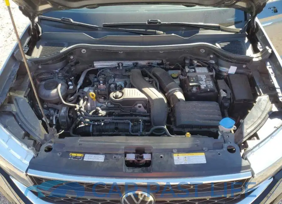 3VVSX7B28RM010069# 12