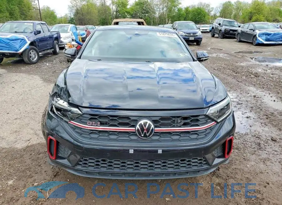 3VW2T7BU1NM023443# 5