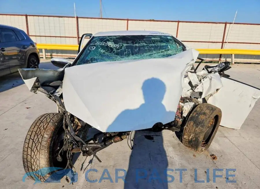 3VW4T7AU4HM062235# 5