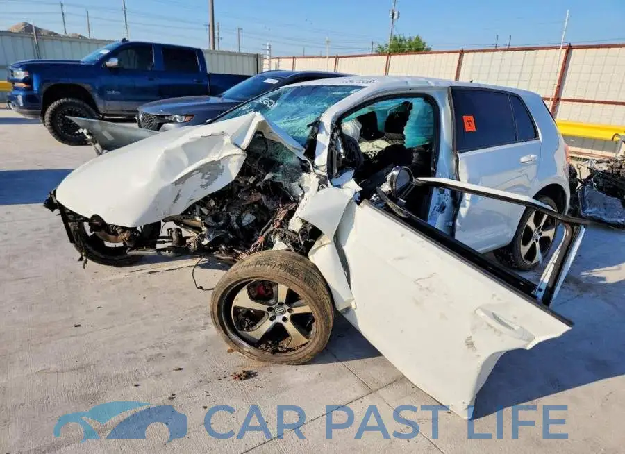 3VW4T7AU4HM062235# 1