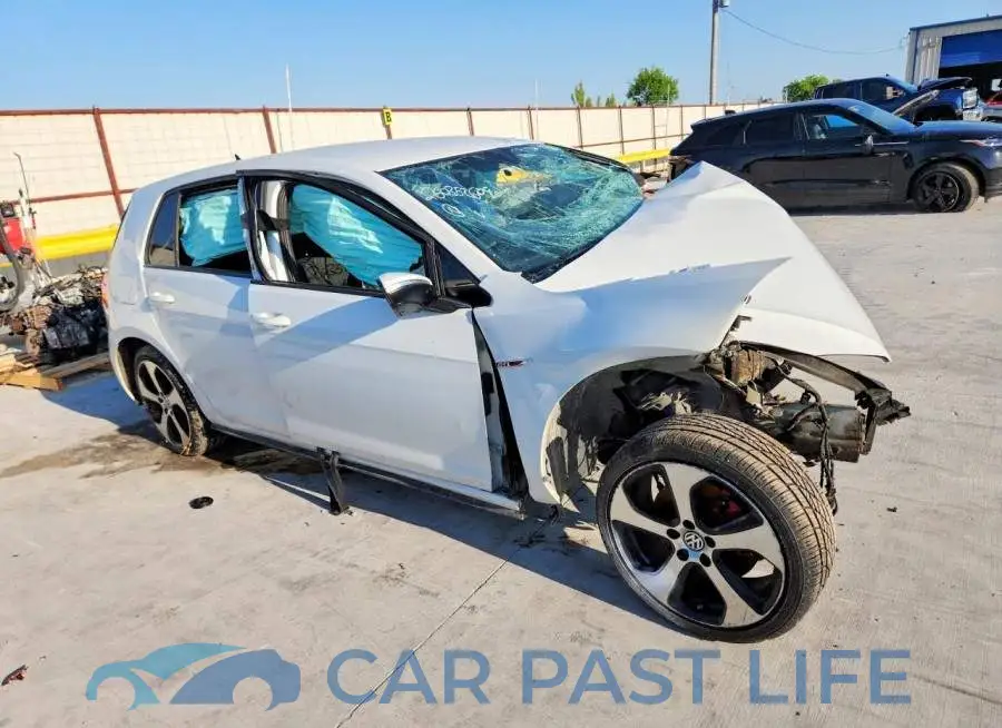 3VW4T7AU4HM062235# 4