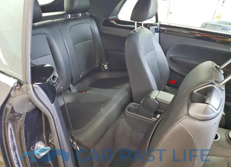 3VW5DAAT3JM515143# 10