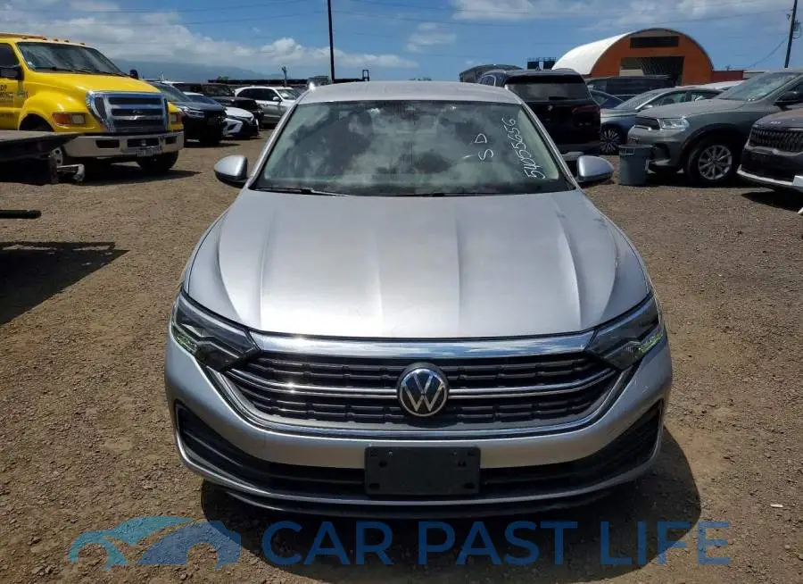 3VW5M7BU5RM035370# 5