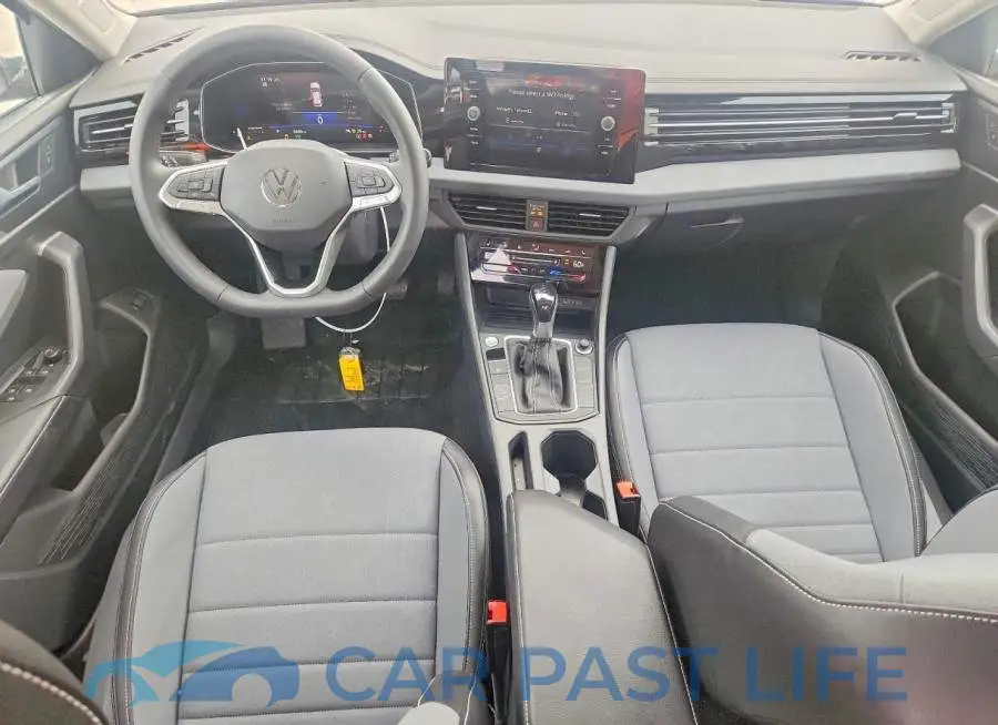 3VW7W7BU4TM031191# 8