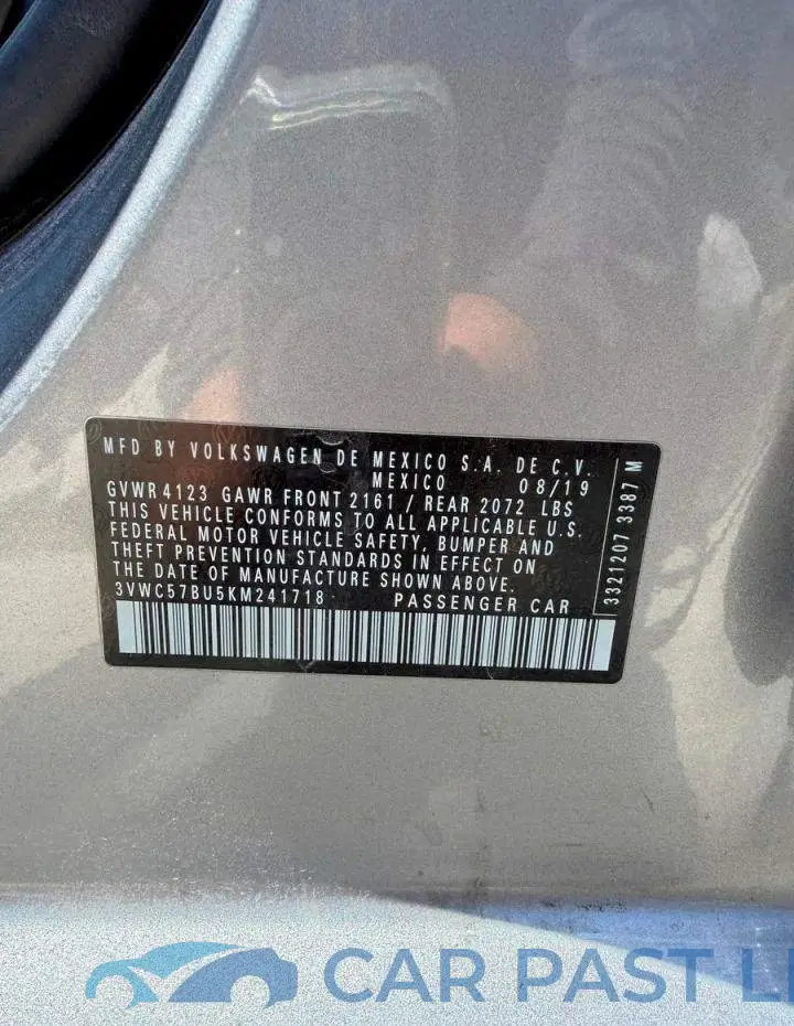 3VWC57BU5KM241718# 10