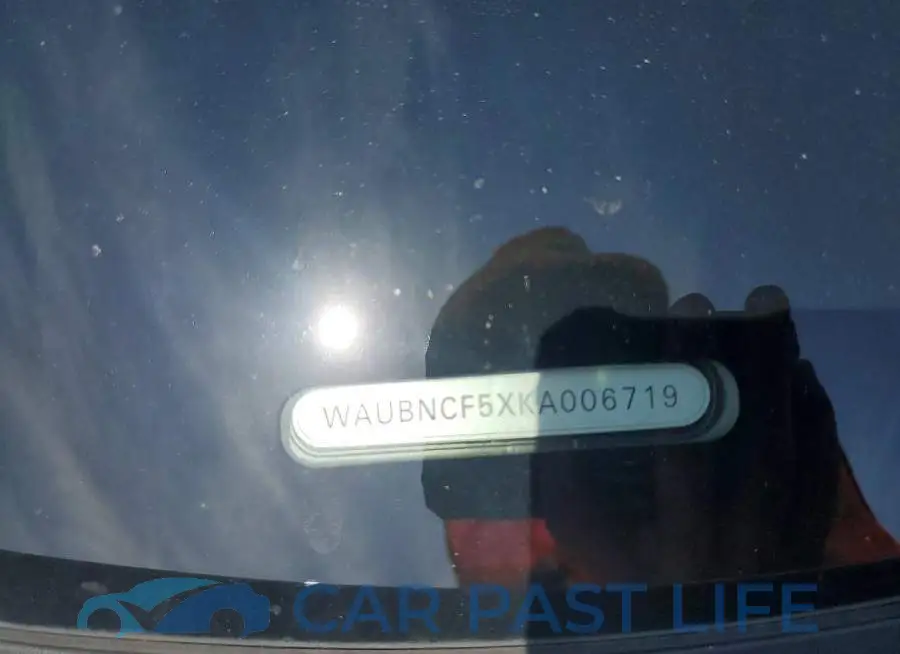 WAUBNCF5XKA006719# 12